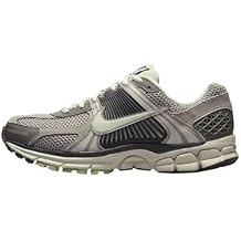 Nike Women's Zoom Vomero 5 Running Shoes